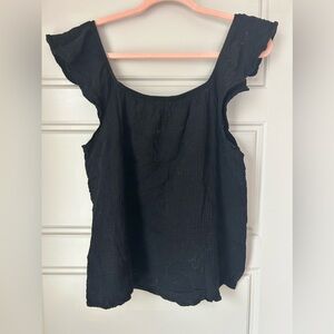 2 Hearts Black gauzy sleeveless top, size large